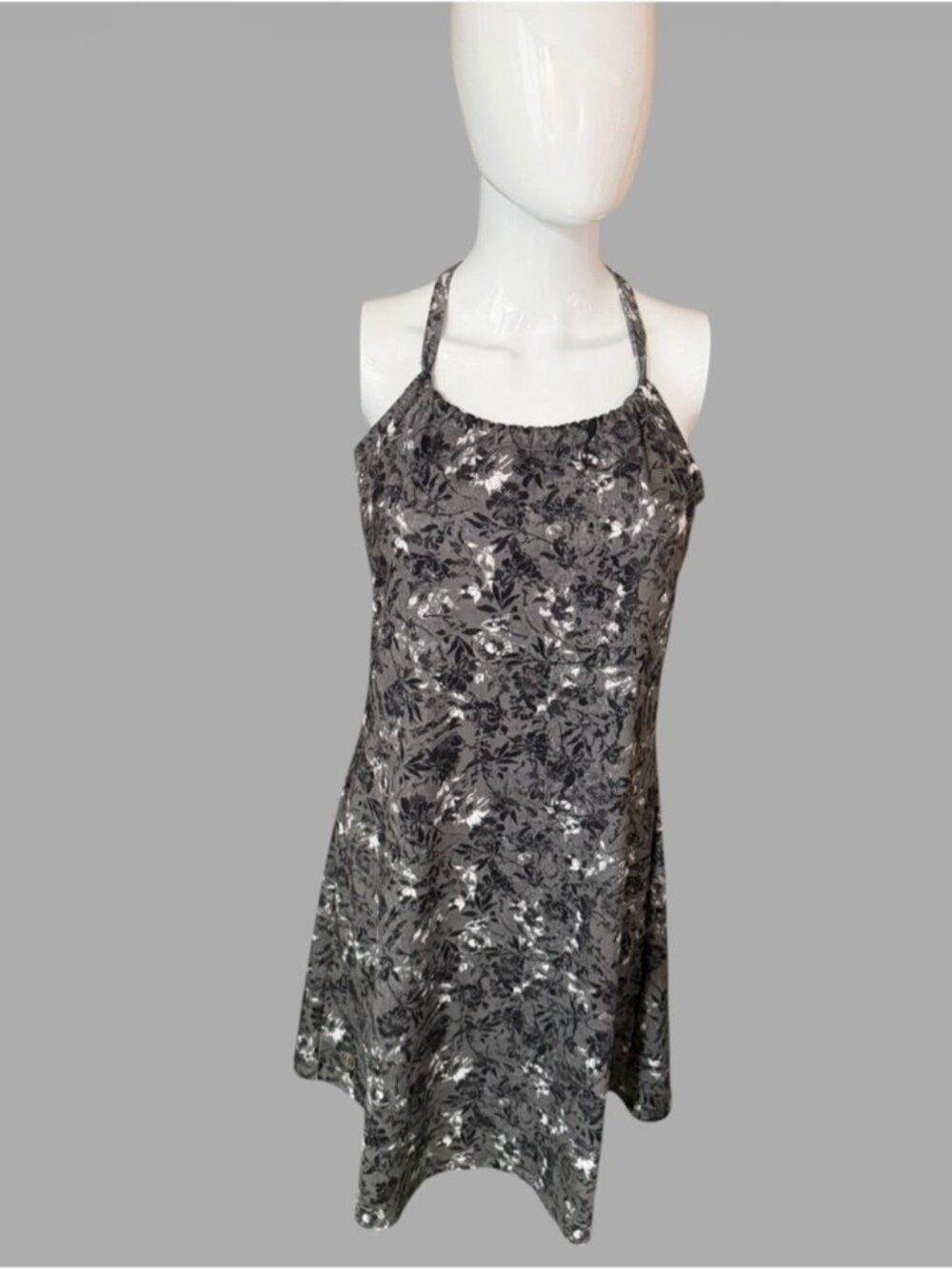 Balance Collection Black and Gray Floral Backless Sundress